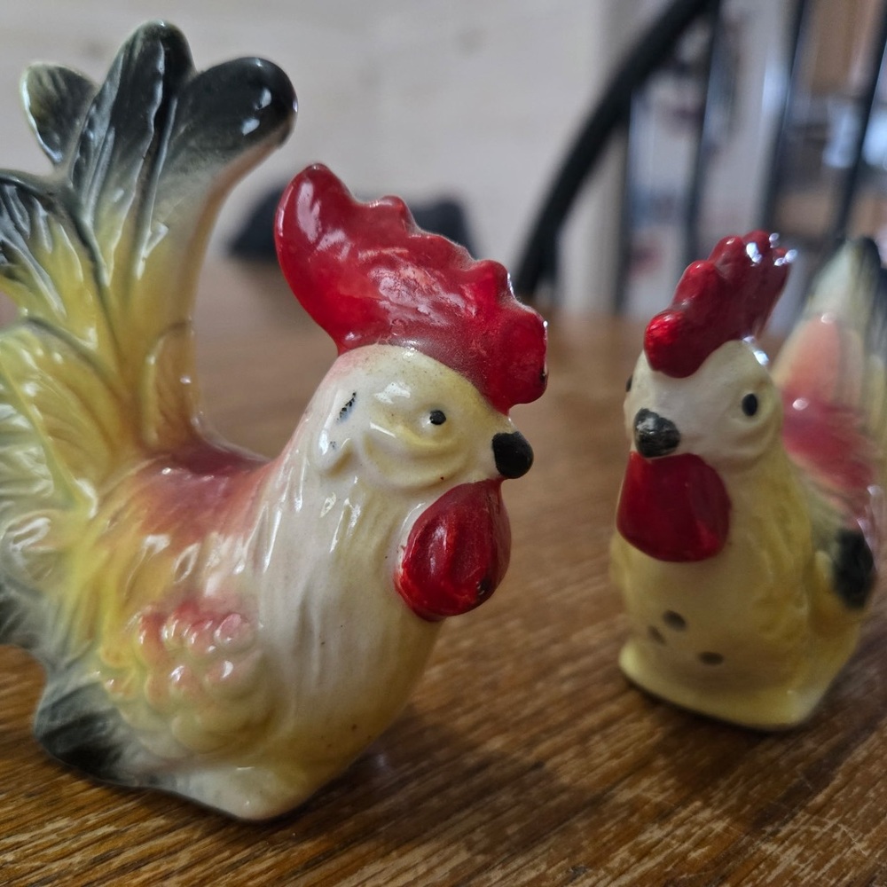 vintage ceramic rooster and hen figurines